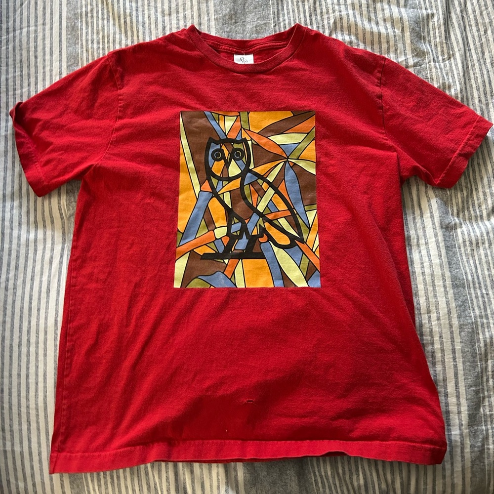 OVO 2022 Red Stained Glass Owl Tee Men’s Large